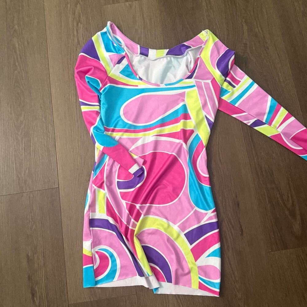 Barbie inspired retro mod mini